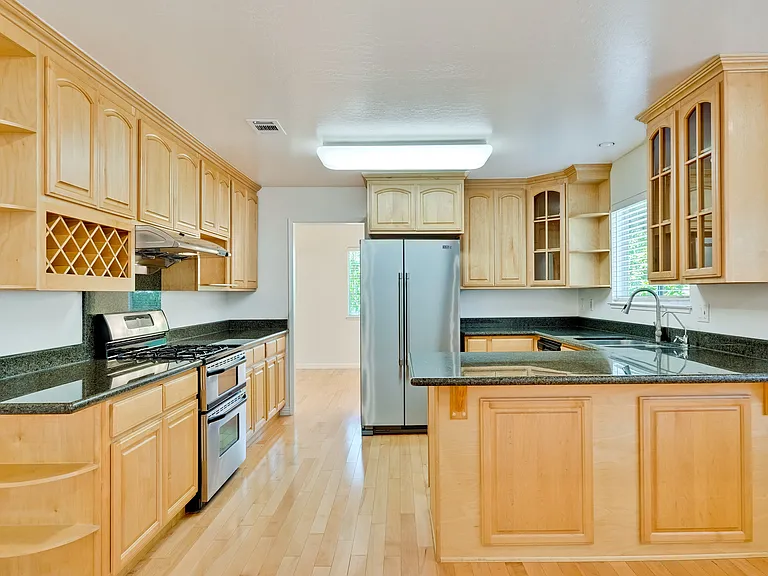 1289 Glen Haven Dr — Photo 12