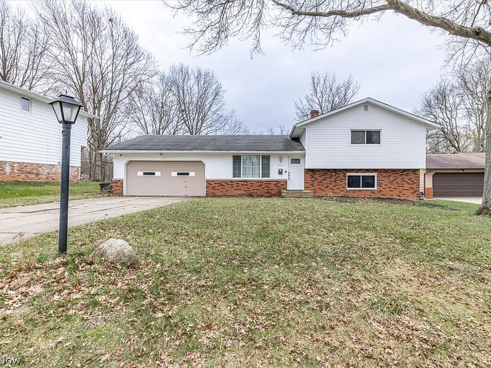 1st image of 8201 Royalview Dr