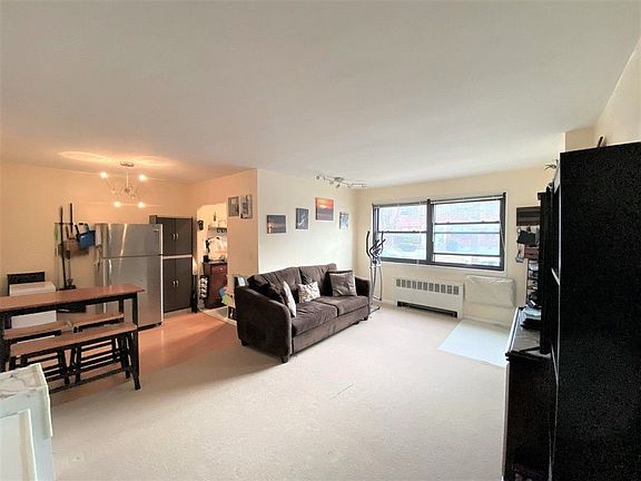 5th image of 245-59 62nd Ave #1