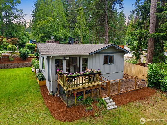 5th image of 13225 139th Avenue NW