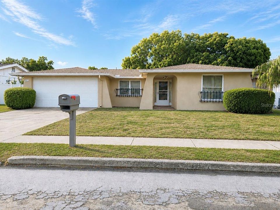 1st image of 5617 Canosa Dr