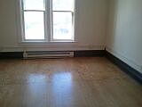 3rd image of 98 1/2 Clinton Ave