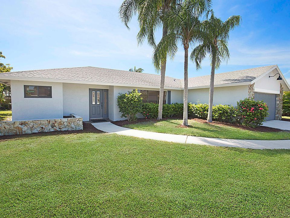 Home For Sale In Pheasant Walk