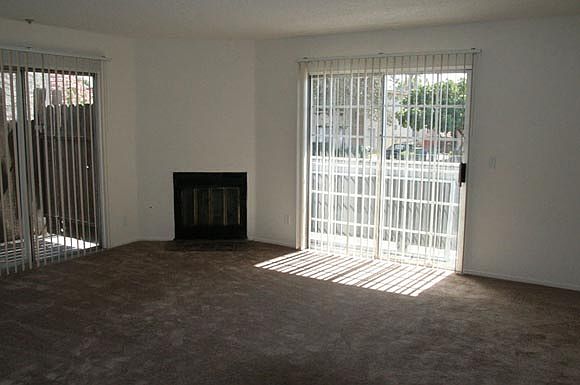 2nd image of 13935 Vanowen St APT 8