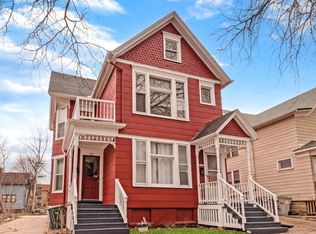 2327 N Cramer St #2329, Milwaukee, WI 53211