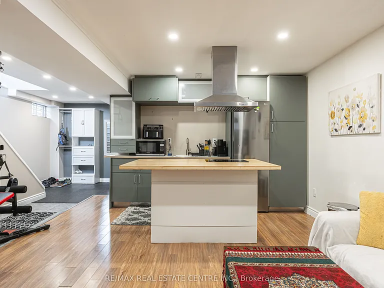 54 Gray Cres #BASEMENT — Photo 3