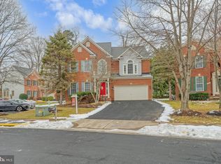 2795 Miles Stone Dr, Vienna, VA 22181