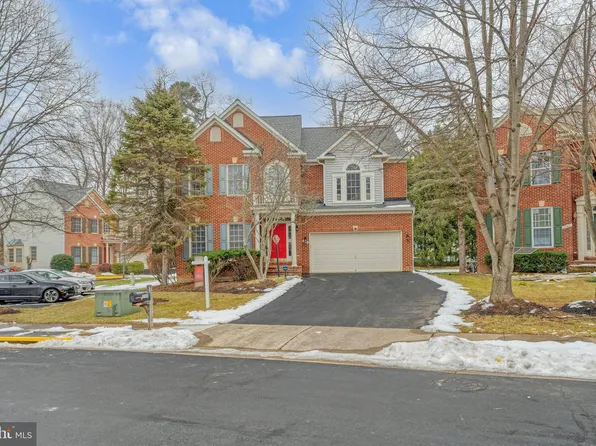 2795 Miles Stone Dr, Vienna, VA 22181