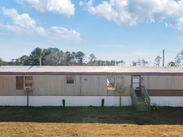 6469 Norton Rd., Green Sea, SC 29545