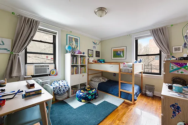 Sold by Compass | media 8