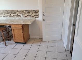 2011 State St FLOOR 2, Schenectady, NY 12304