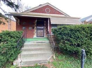 2251 E 100th St, Chicago, IL 60617