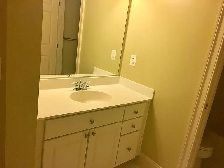 8102 Westchester Dr #B — Photo 23