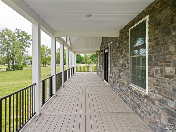 5th image of 8810 Stephenson Rd
