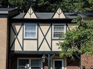 14829 Smethwick Pl, Centreville, VA 20120