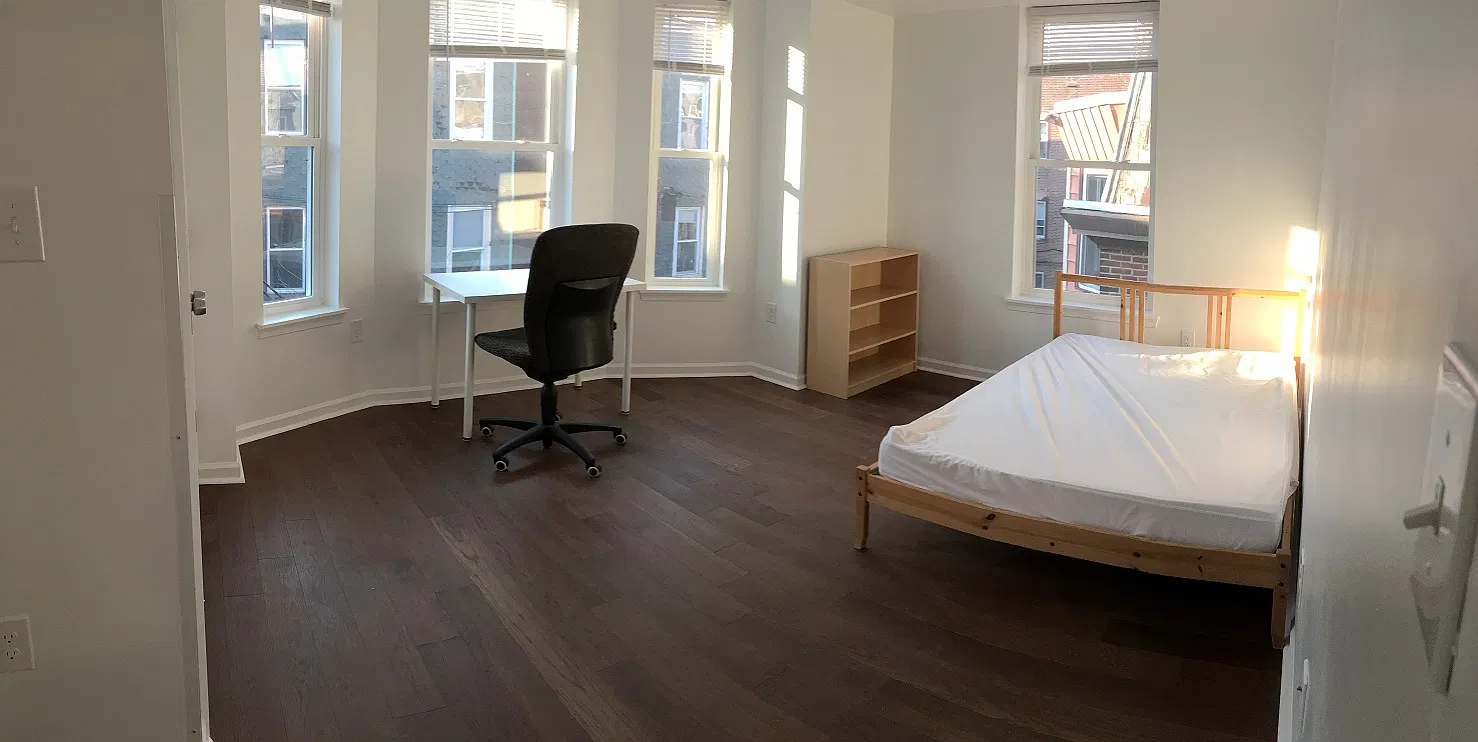1 bed, 800 sqft, $740 — Photo 1
