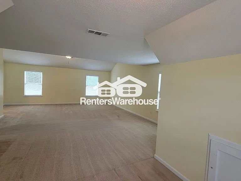 118 Laughlin Dr — Photo 22