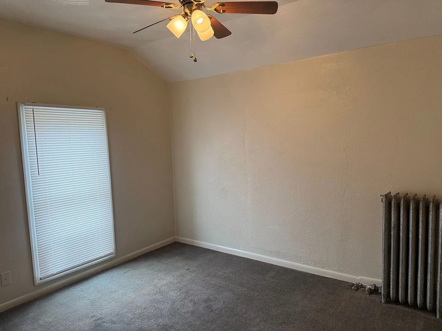 43 W. Lewis — Photo 1
