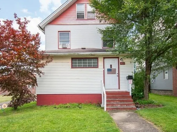 622 Garfield St, Struthers, OH 44471