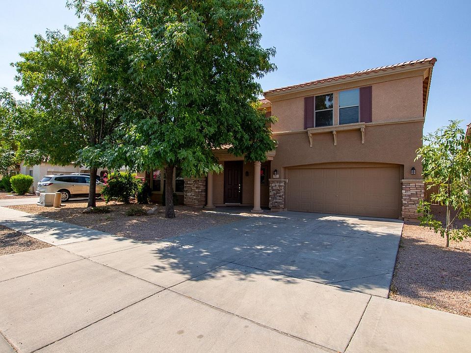 1st image of 19611 E Canary Way