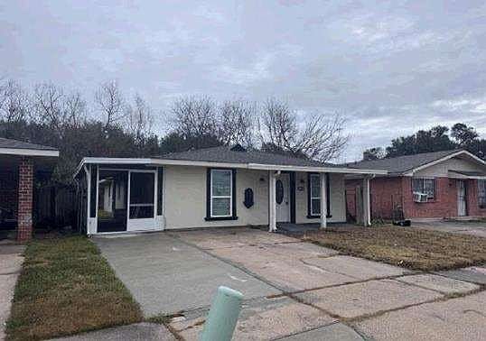 2nd image of 14551 Duane Rd