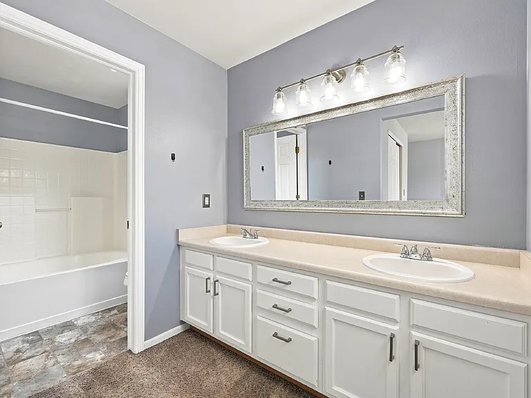 9468 Pony Gulch Way — Photo 16