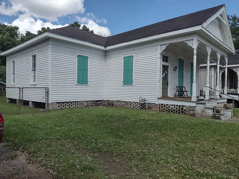 456 Augusta St — Photo 3