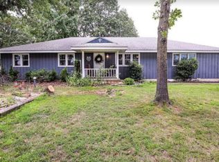 5345 S 182nd Rd, Pleasant Hope, MO 65725