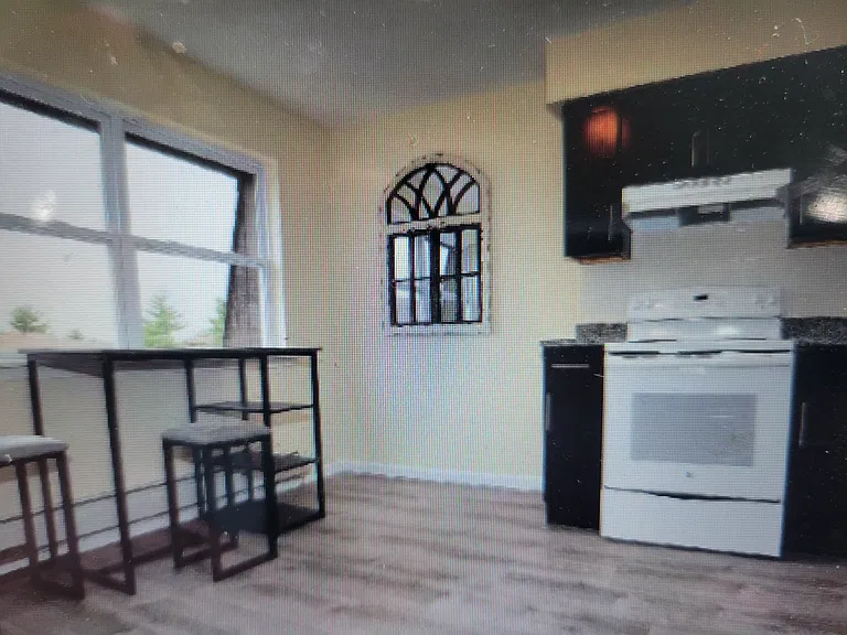 1516 Raspberry Ct #1516 — Photo 4