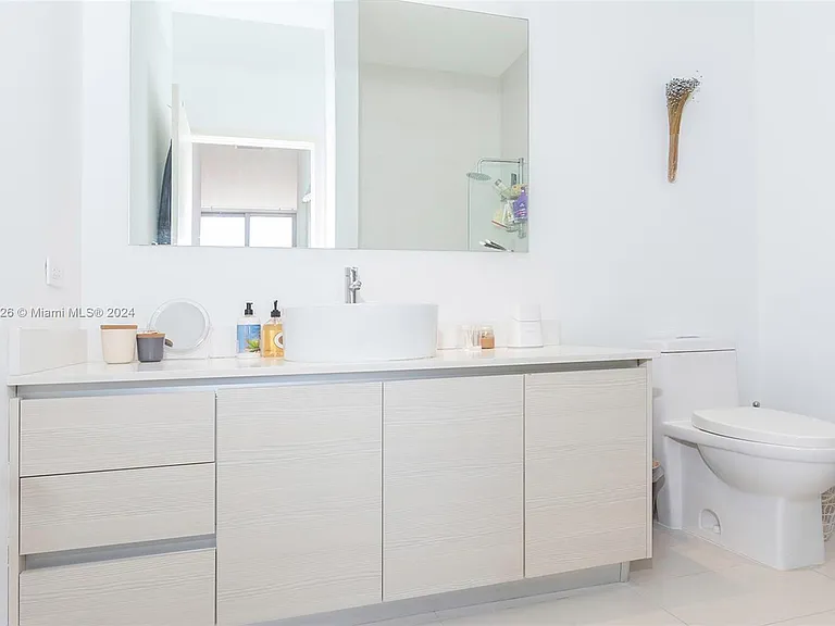 2600 E Hallandale Beach Blvd #T3307 — Photo 15