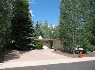 1740 W Stevanna Way, Flagstaff, AZ 86001