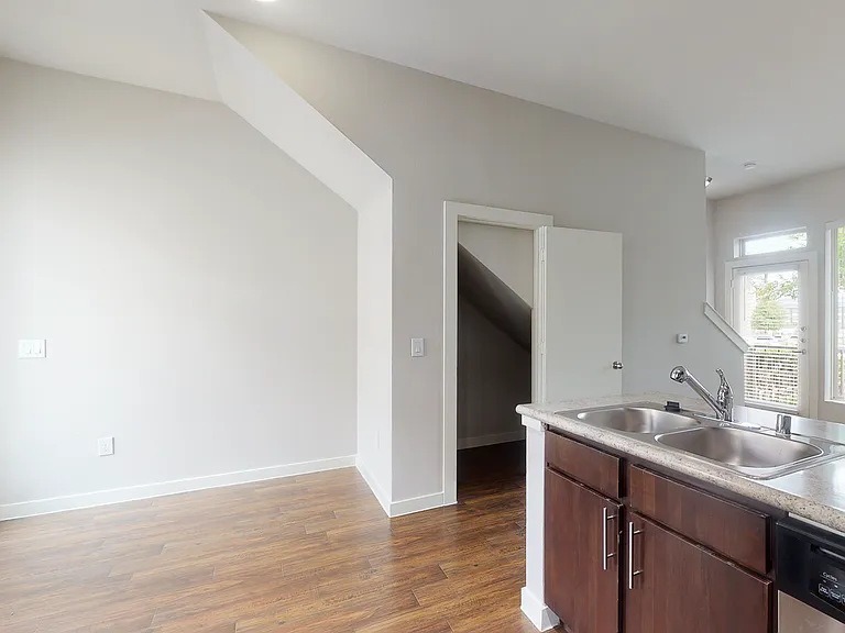 The District At Cypress Waters - Parson's Green — Photo 928