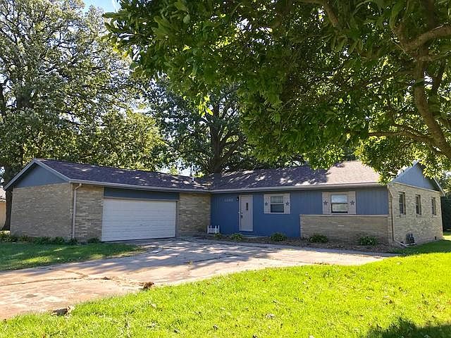 1st image of 1808 E Forestview Dr