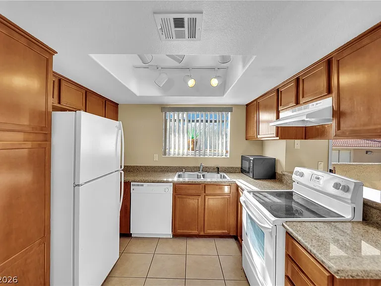 7300 Pirates Cove Rd #2038 — Photo 30