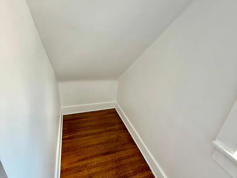 2471 W Ave 32 — Photo 20