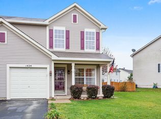 1424 Plantain Dr, Minooka, IL