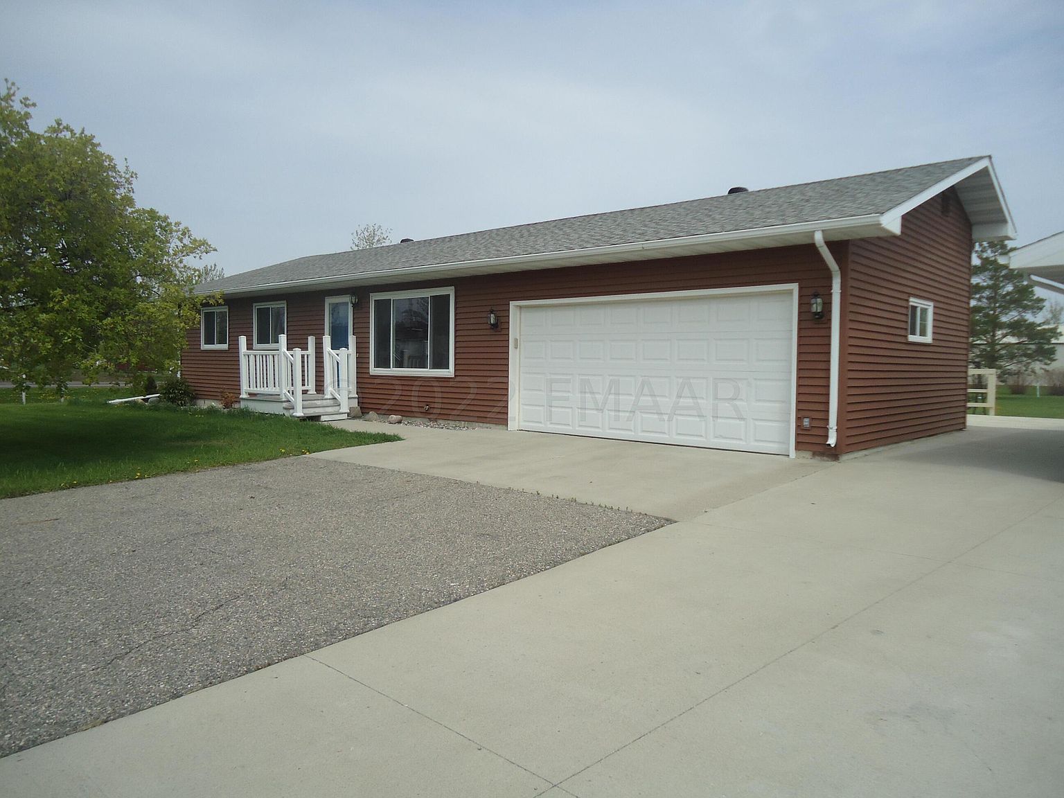4773 Bakers Ln, Fargo, ND 58102 Zillow
