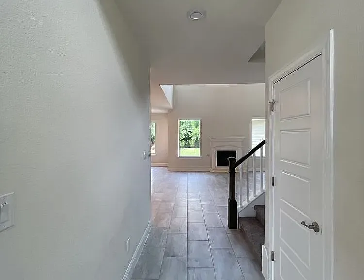 716 Expedition Way — Photo 21