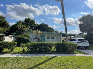 11776 Oleander Dr, Royal Palm Beach, FL 33411