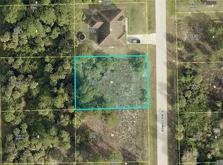 520/522 Powell Ave S, Lehigh Acres, FL 33974