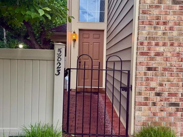 5823 Linden Square Ct #52, Rockville, MD 20852