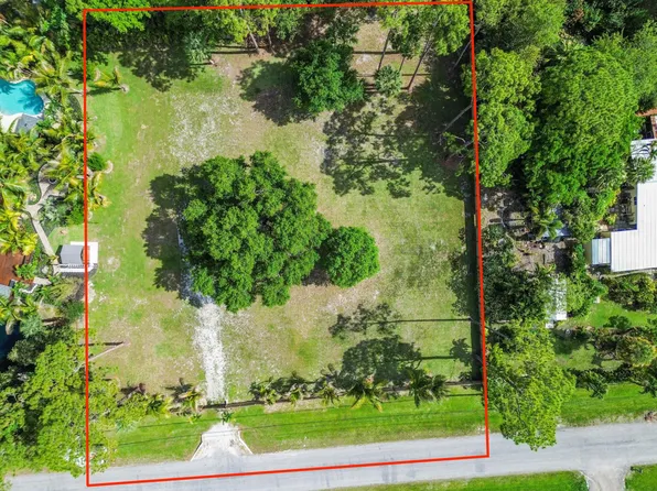 13530 42nd Road N, West Palm Beach, FL 33411