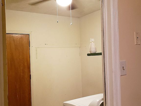 5th image of 4204 Langley Ct