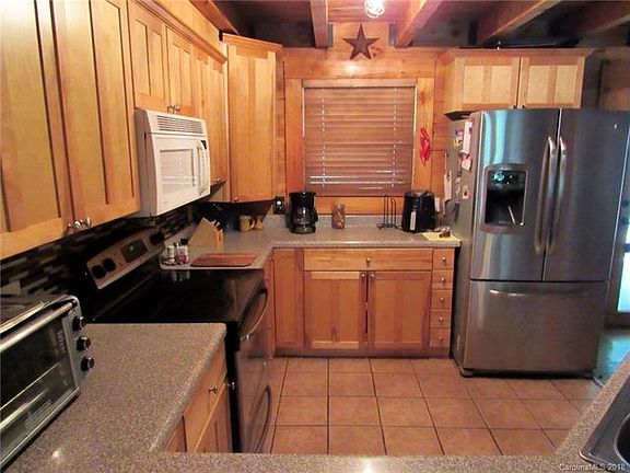 5th image of 508 Winterberry Ln