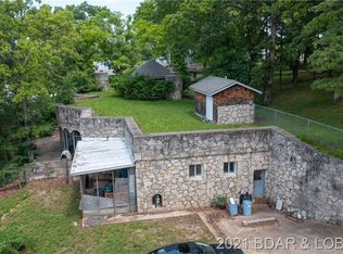 1297 Jeffries Rd, Osage Beach, MO 65065
