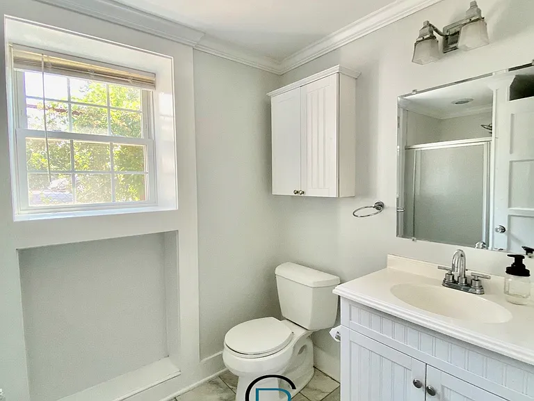 42 Warren St #O1 — Photo 10