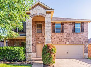 6004 Fantail Dr, Fort Worth, TX 76179