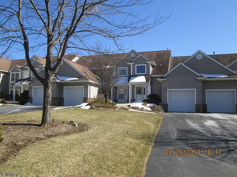 1st image of 93 Bourne Cir