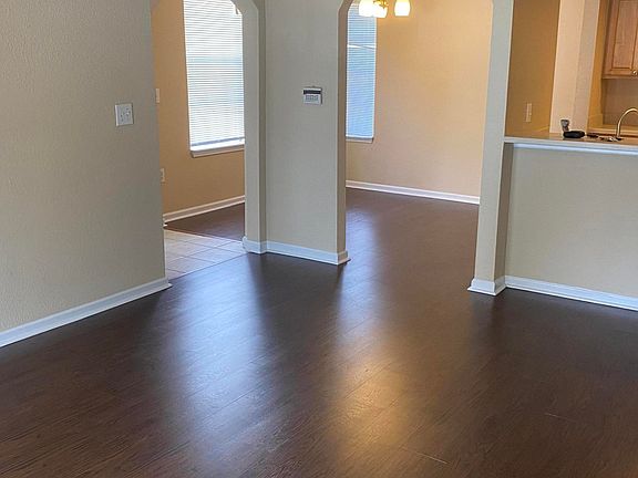2nd image of 10075 N Gate Pkwy #1510