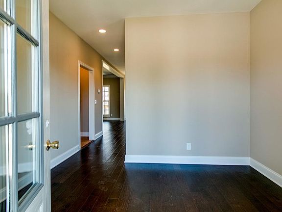 2nd image of 127 Timberridge Dr